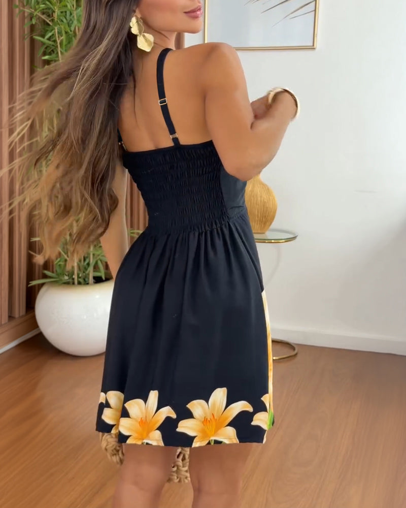 CHICME Women's Floral Print Halter Dress Criss-Cross Hollow-out Mini Dress Shirred Back High Waist A-Line Sundress - Image 2