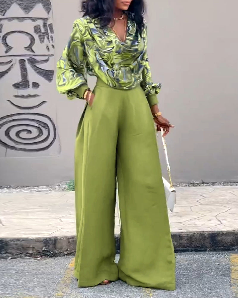 2 Pieces Outfit Abstract Print Cowl Neck Lantern Sleeve Stretchy Hem Crop Top and Casual Zipper Side Ruched Wide Leg Pants Set - Image 4