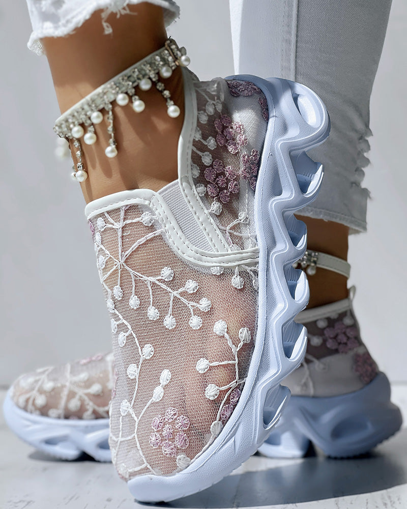Floral Pattern Sheer Mesh Patch Round Toe Sneakers - Image 12