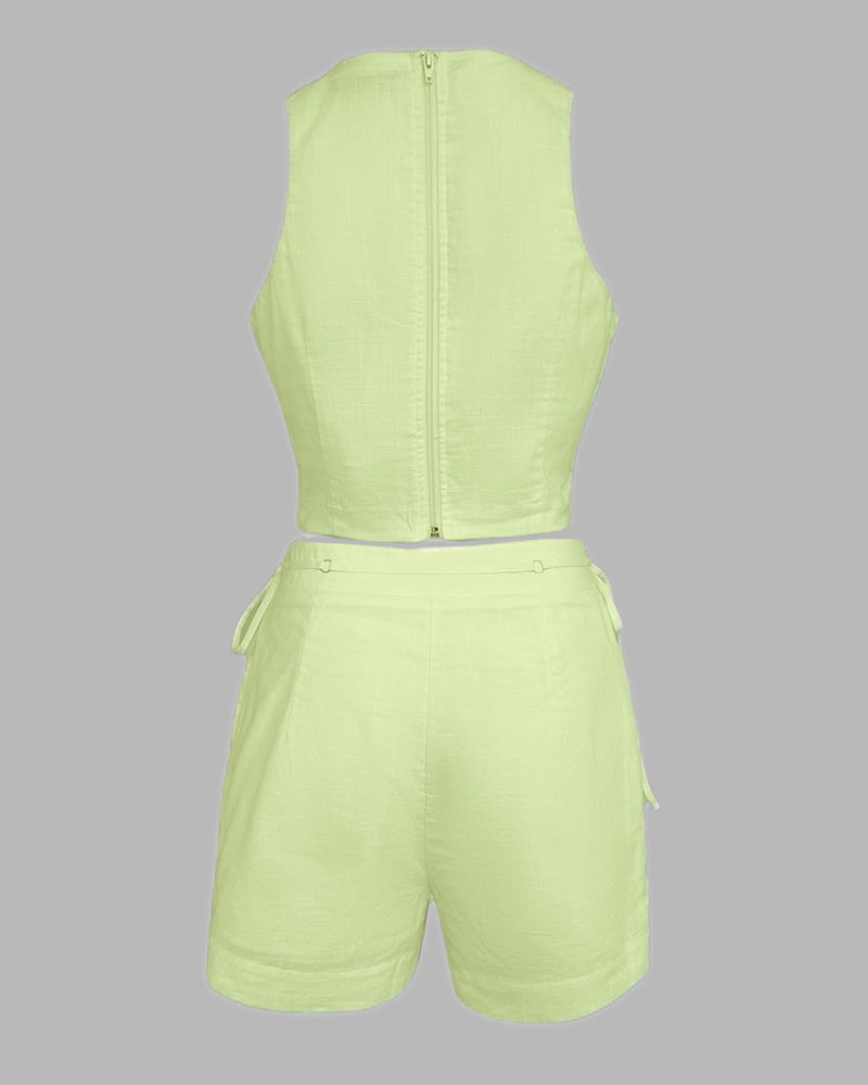 2 Pieces Outfit Button Decor Sleeveless Hollow-out Front Zipper Back Crop Top and Casual Elastic Back Waist Tie Side Shorts Set - Image 12