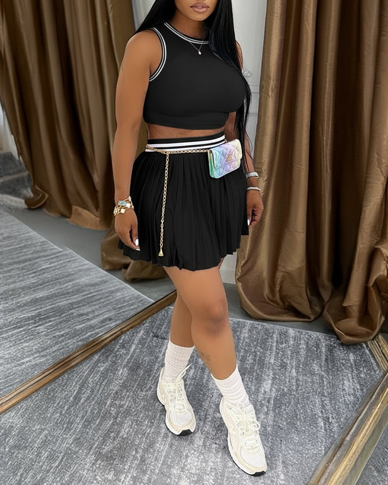 2 Pieces Outfit Round Neck Sleeveless Crop Tank Top and Elastic Waist Pleated Mini Skirt Set Casual Contrast Paneled Set - Image 4