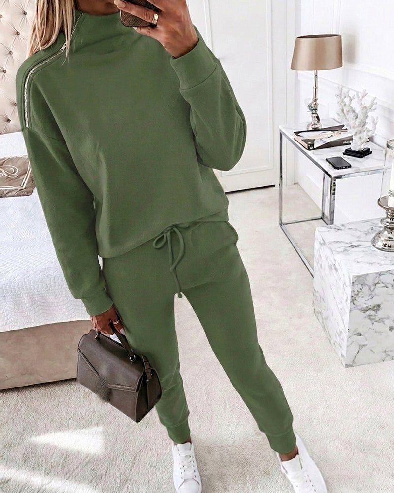 Women's 2 Piece Sweatsuit Outfits Zipper Mock Neck Sweatshirt and Joggers Pants Set Casual Loungewear with Pockets - Image 3