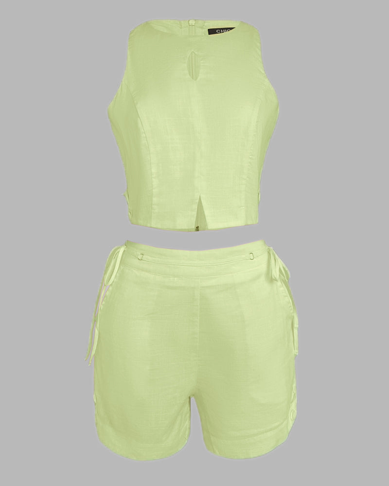 2 Pieces Outfit Button Decor Sleeveless Hollow-out Front Zipper Back Crop Top and Casual Elastic Back Waist Tie Side Shorts Set - Image 11