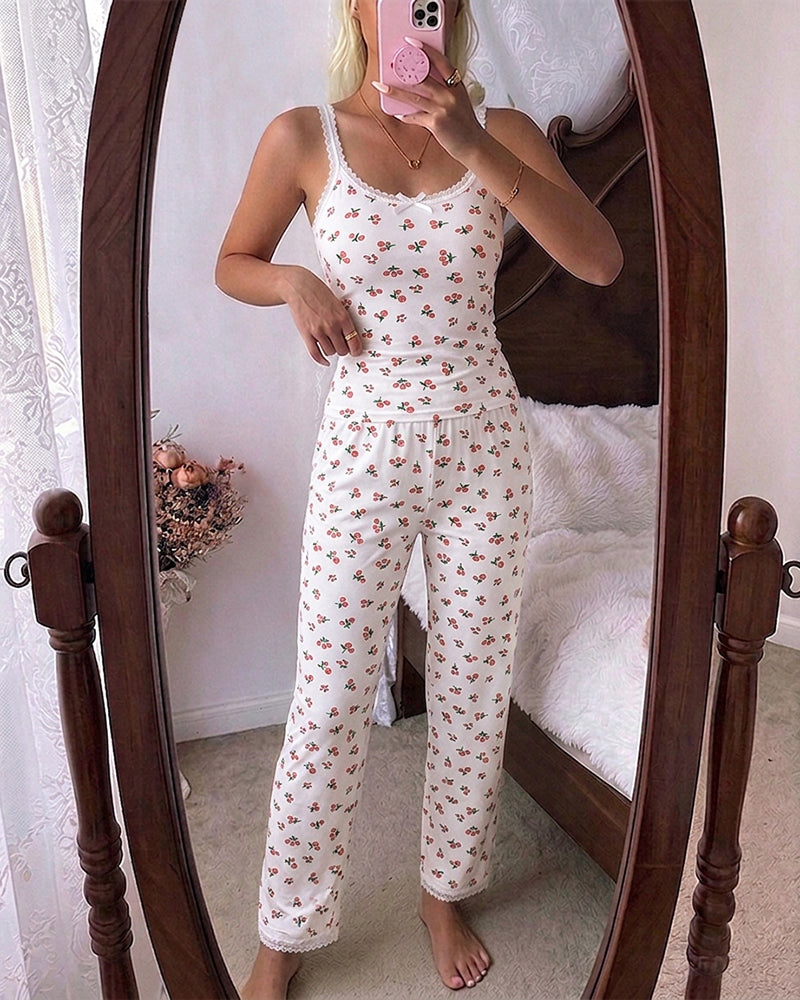 Women's Ditsy Floral Lace Trim Loungewear Set Slim Fit Cami Top and Straight Leg Pants Casual Pajamas Set - Image 4