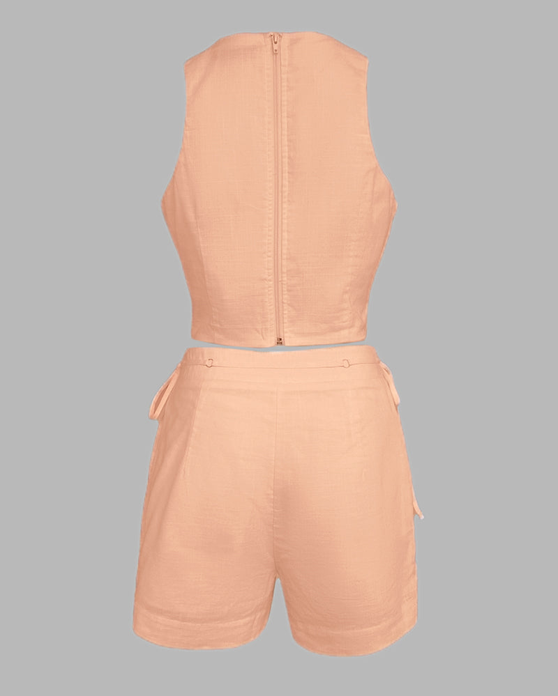 2 Pieces Outfit Button Decor Sleeveless Hollow-out Front Zipper Back Crop Top and Casual Elastic Back Waist Tie Side Shorts Set - Image 18