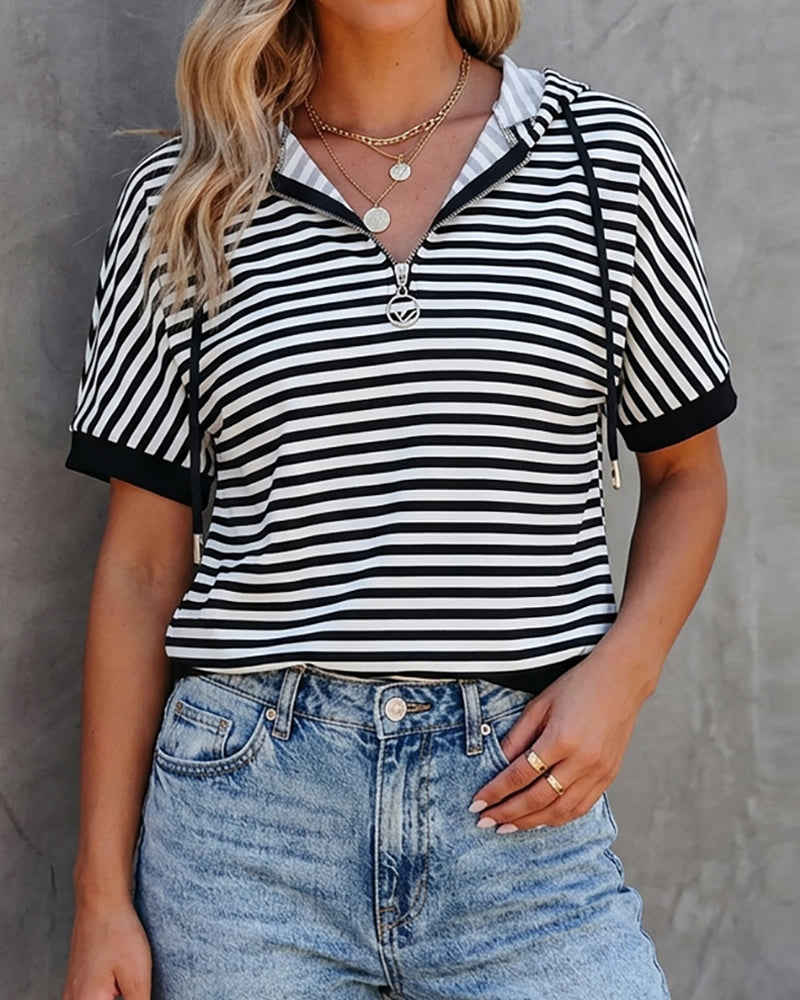 Women's Striped Half Zip Drawstring Hoodie Short Sleeve Sweatshirt Loose Contrast Trim Casual Pullover Top - Image 4
