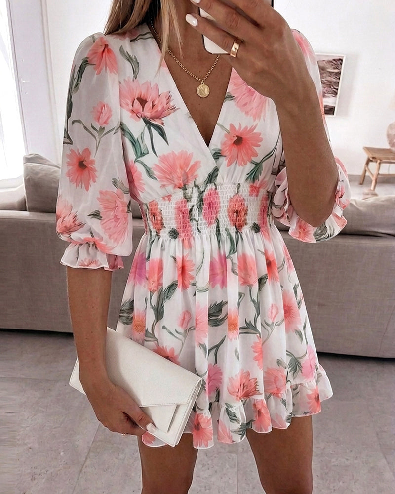 Floral Print Overlap Deep V-Neck Half Sleeve Shirred Waist A Line Dress Casual Flared Cuffs Ruffle Hem Chiffon Dress - Image 4