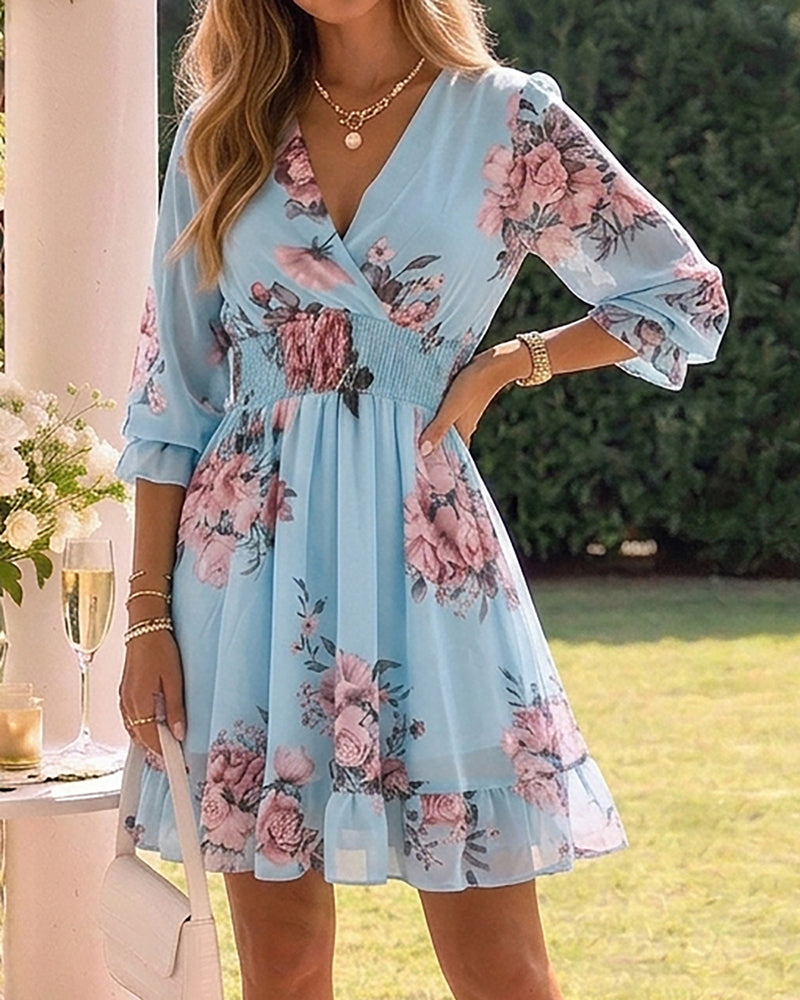 Floral Print Overlap V Neck Three Quarters Sleeve Shirred Waist Ruffle Hem Dress Casual Cinched Waist Flared Cuffs Chiffon Vacation Dress with Lining - Image 3