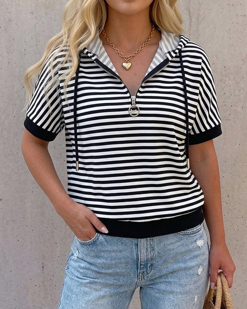 Women's Striped Half Zip Drawstring Hoodie Short Sleeve Sweatshirt Loose Contrast Trim Casual Pullover Top - Image 5