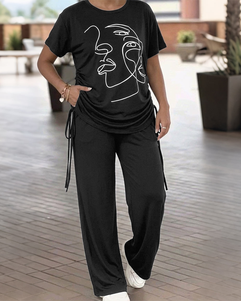 Women's Two Piece Outfits Abstract Face Print Drawstring Top and Elastic High Waisted Straight Leg Pants Casual Tracksuit - Image 5