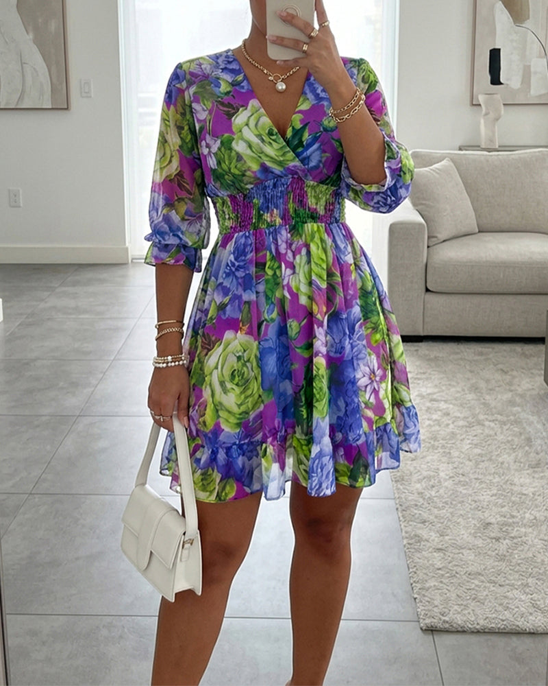 Floral Print Overlap V Neck Long Sleeve Shirred Waist Ruffle Hem Dress Casual Cinched Waist Flared Cuffs Chiffon Vacation Dress with Lining - Image 6