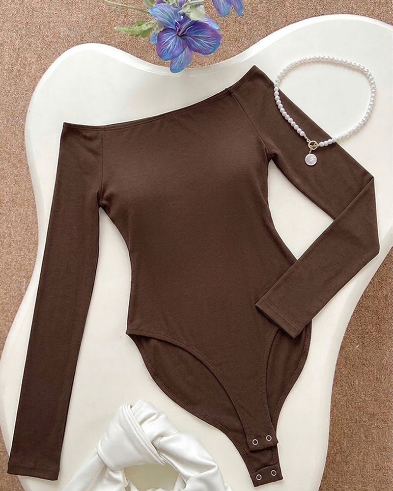 Women's Off Shoulder Bodysuit Minimalist Long Sleeve Sexy Slim Fit Bodysuit with Built-In Bra - Image 13