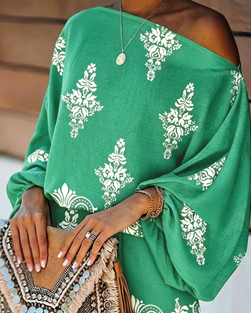 Women's Vintage Print Two-Piece Set Off-Shoulder Batwing Sleeve Top and High-Waisted Shorts Casual Vacation Set - Image 20