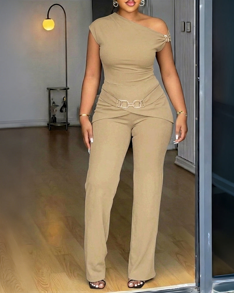 CHICME Women's 2 Piece Set Skew Neck Slim Fit Top and Elastic Waist Flare Pants with Metal Detail - Image 9
